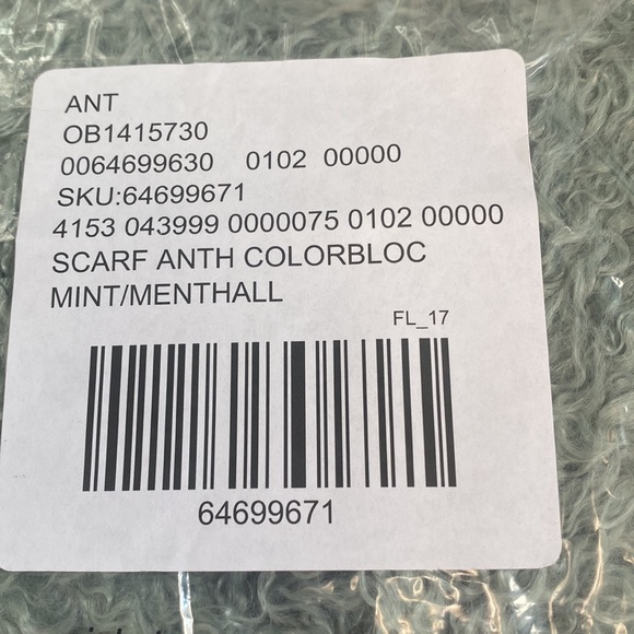 Colorblock scarf - Picture 3 of 3